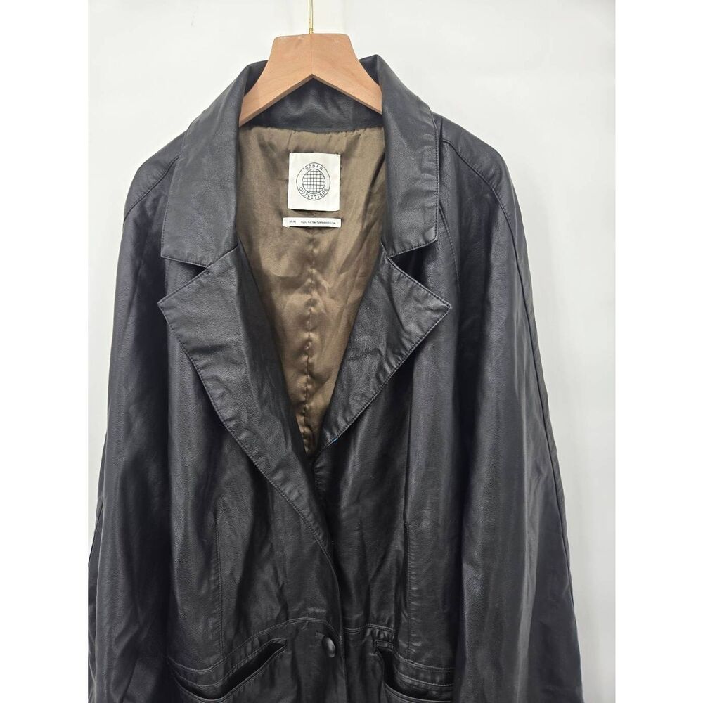 Urban Outfitters Nadia Faux Leather Car Coat Size Medium Black Oversized - Picture 4 of 10